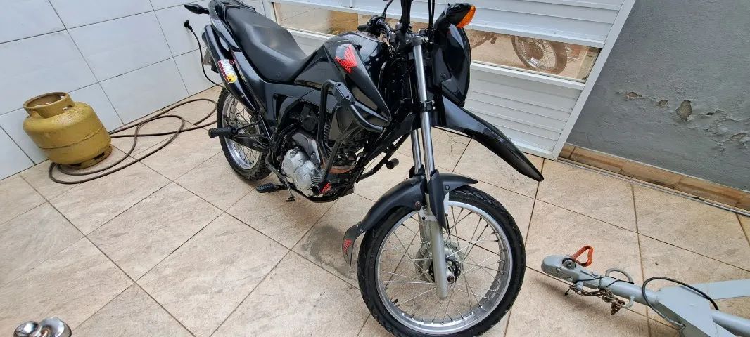 Bros 160