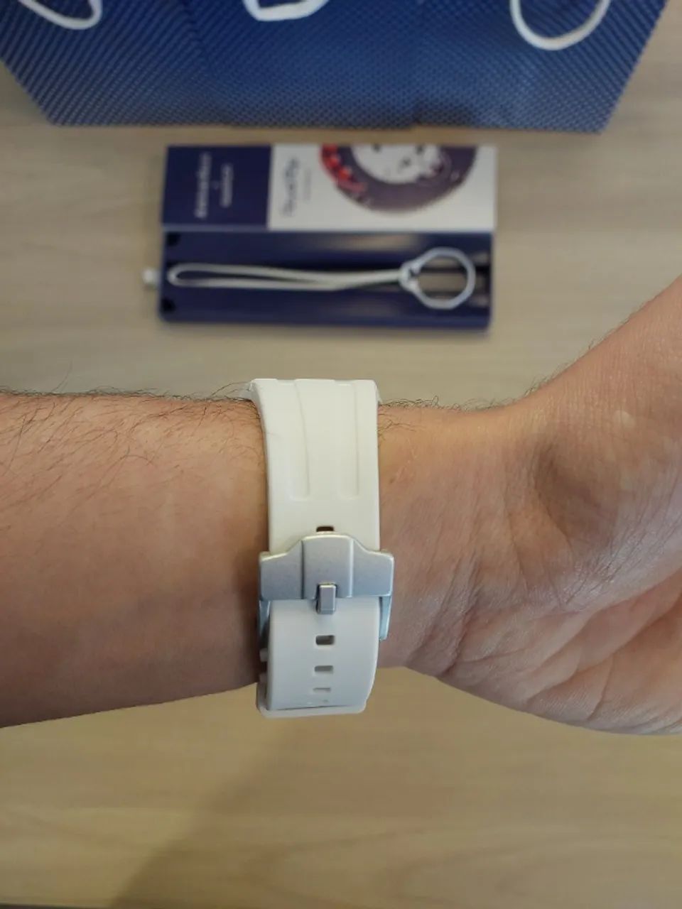 Relógio Swatch x AP Royal Pop Huit Blanc - Foto 5