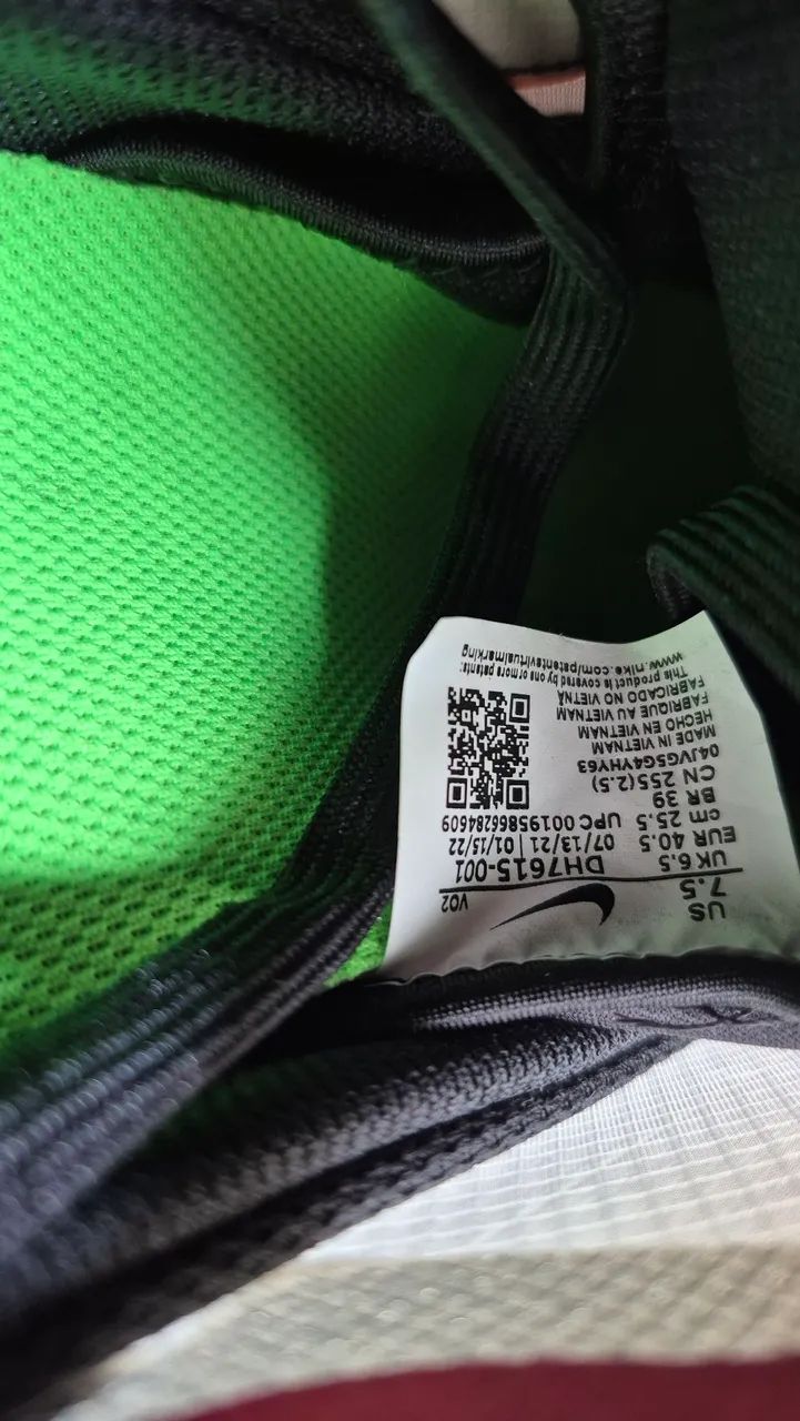 Nike Air Force 1 React Black Neon  - Foto 5