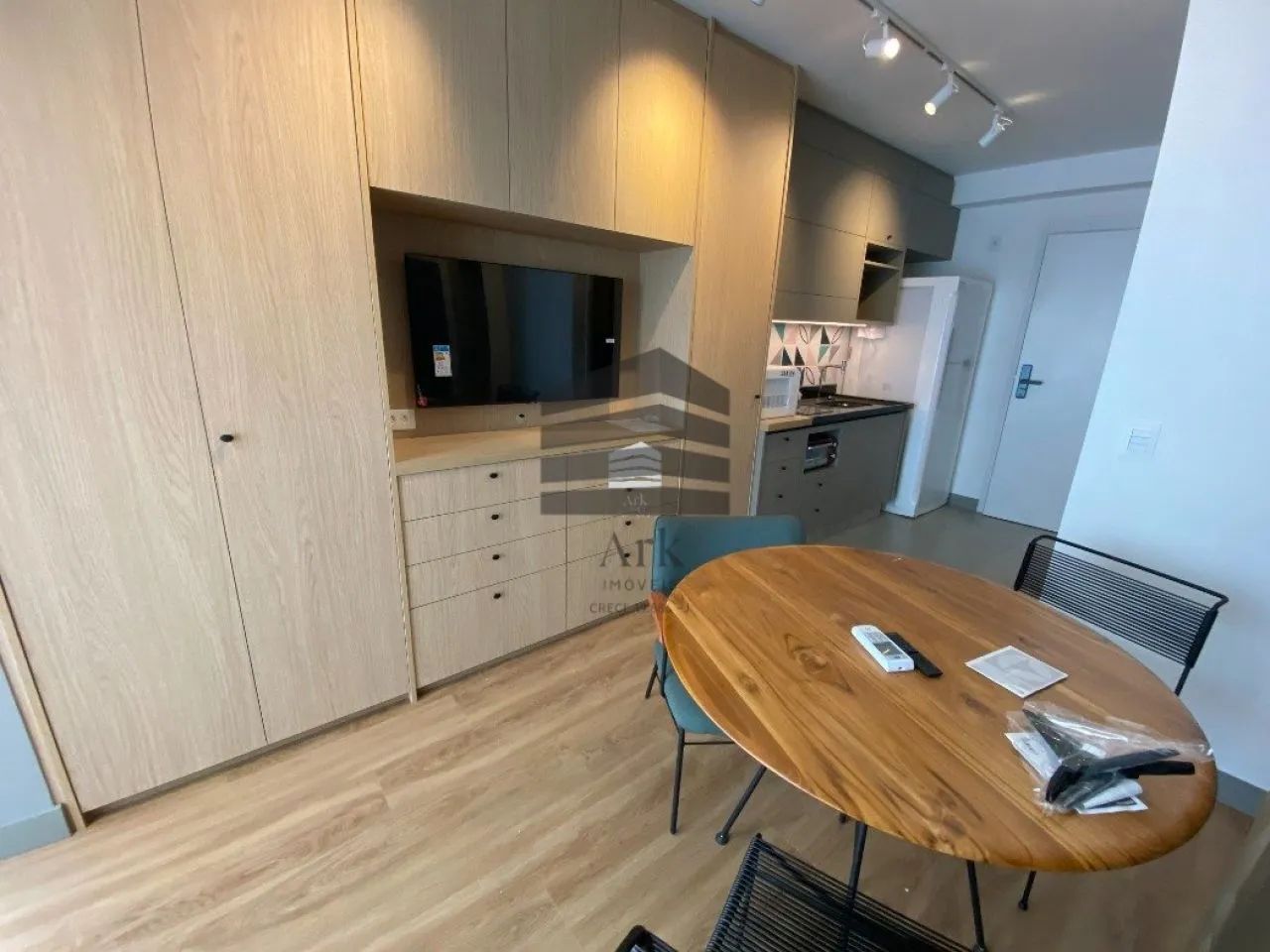 Studio para venda e locação prox metrô Ana Rosa - Foto 5