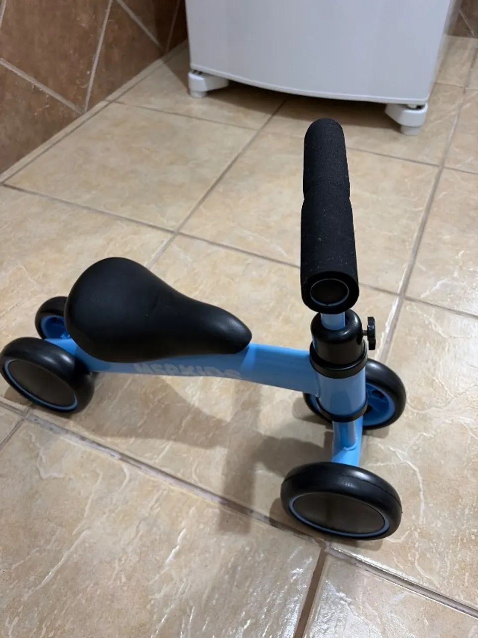Bicicleta de equilíbrio 