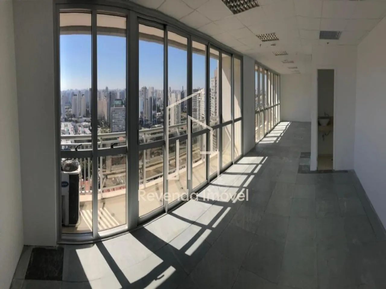 Conj Comercial de 98 m² com 2 vagas ao lado do PArque da Cidade - Foto 5