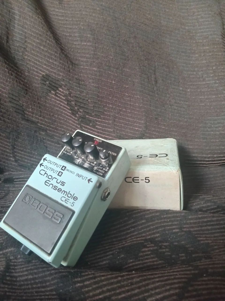 Pedal Boss Chorus CE-5 Ensemble Pink Label 90's - Equipamentos e