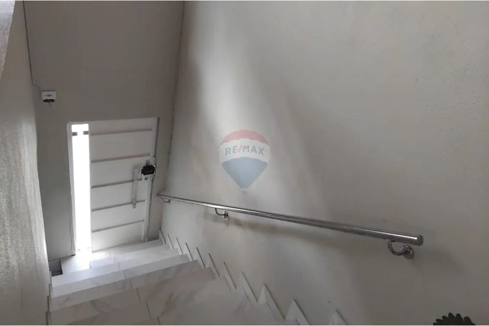 VENDE-SE CASA COM 3 QUARTOS E ESCRITÓRIO  CONFORTO E ESPAÇO! - Foto 3