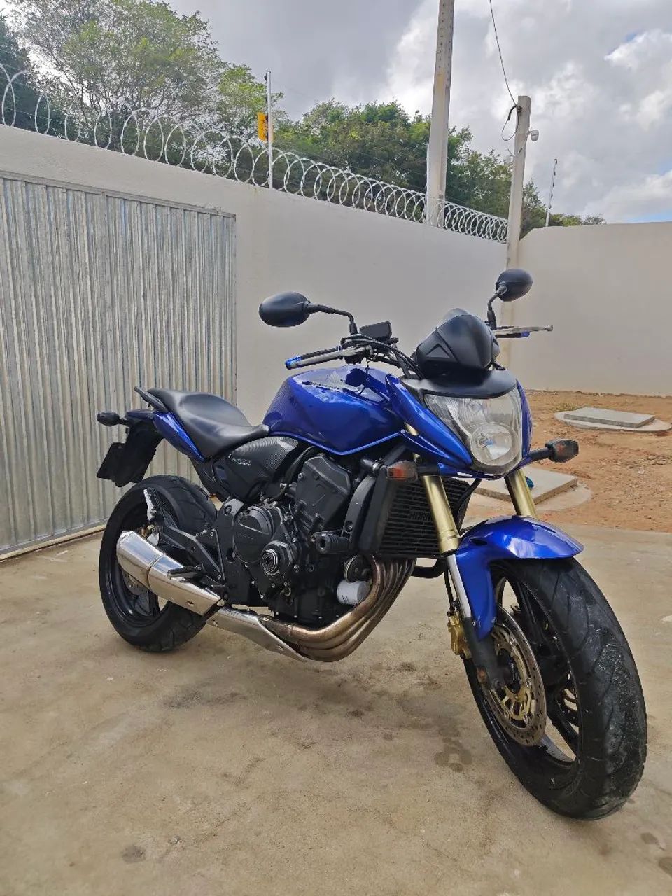 Hornet 600 extra e cor exclusiva - Foto 2