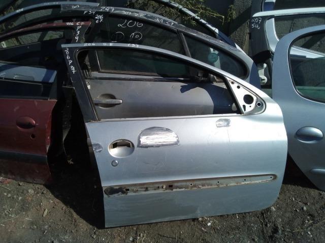 Porta dianteira direita Peugeot 206
