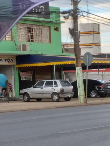 Toldo com fachada