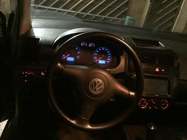 Vendo 15.900 Pólo 1.6 aceito entrada e outra parte no cartão - Foto 4