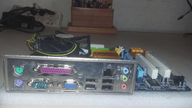 Placa Mãe Completa Com Processador Cooler e Espelho Traseiro - Foto 2