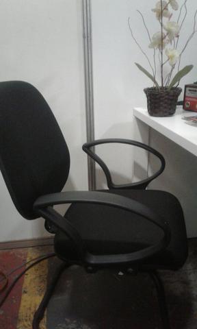 Cadeiras de escritório direto fixa cor preto