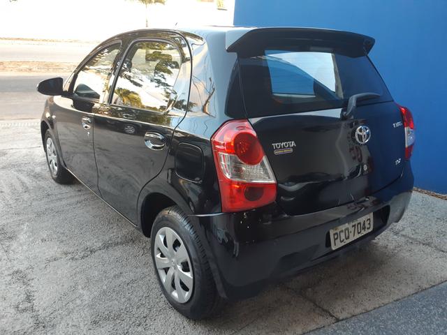 Etios 2016 - Foto 9