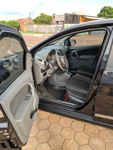 Vendo ou troco Grand Siena 1.6 Dual-Logic - Foto 10