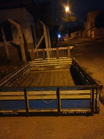 Vende se carroceria de combi