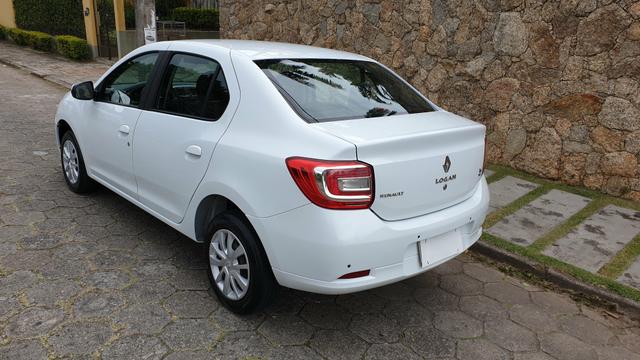 Lindo Logan 2016 1.6 EasyR automático novo troco e financio - Foto 6
