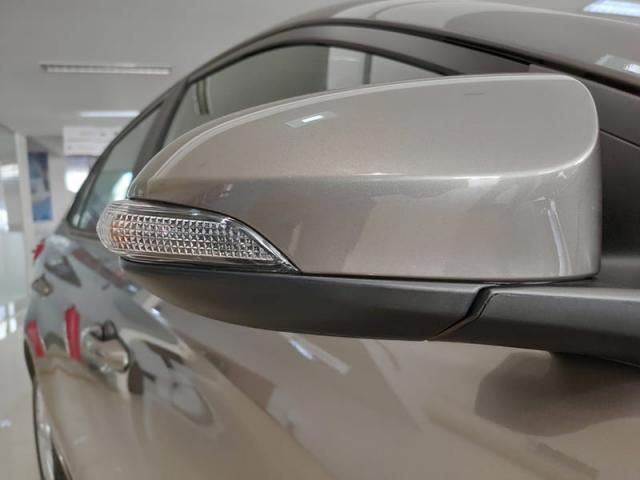 TOYOTA YARIS HATCH XL AT 19/20 - Foto 17