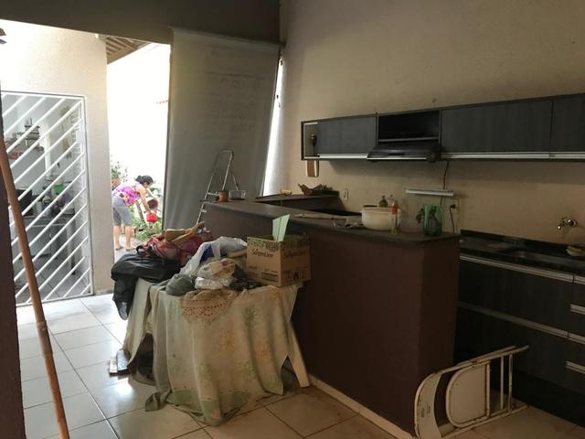 Casa com churrasqueira,cozinha planejada em terreno de 200m2 - Foto 17