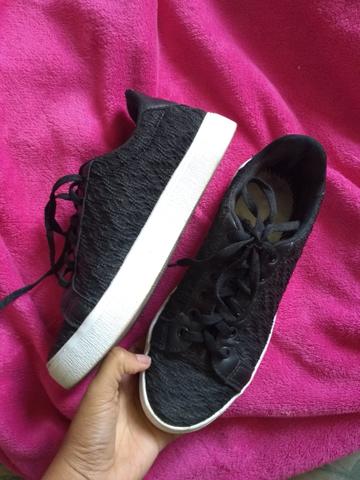 Tênis preto - Foto 2