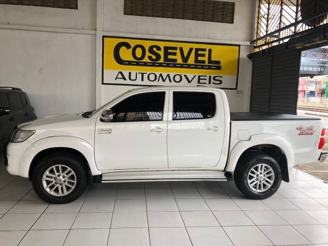 Hilux SRV 4x4 2014/2014, diesel, automática, toda revisada, conservada - Foto 3