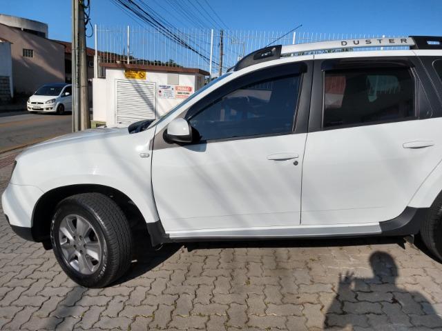 Duster Dynamique 1.6 16v GNV 2017/2017 branca. Linda - Foto 6