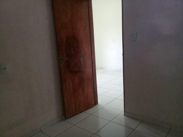 Aluga-se uma casa - Foto 6