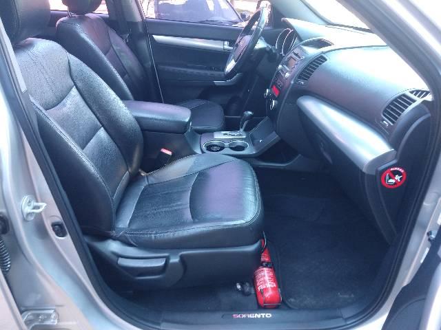 Kia Sorento EX 3.5 V6 4x4 Automático 07 lugares - Foto 3