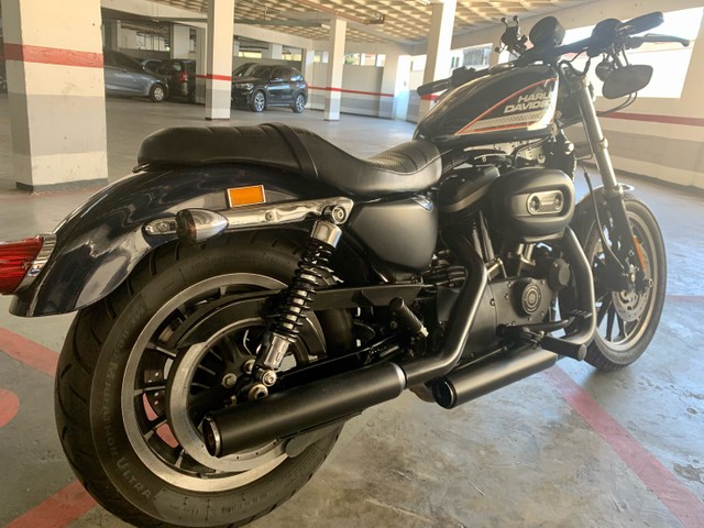 HARLEY DAVIDSON 883 09/09