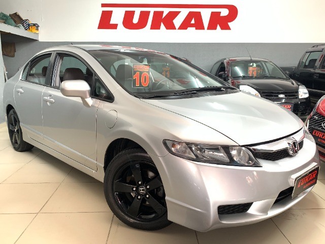 HONDA NEW CIVIC LXS 1.8 16V FLEX AUTOMÁTICO PRATA COMPLETO