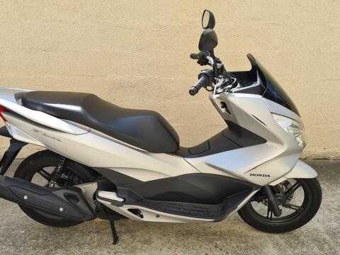 HONDA PCX A VENDA