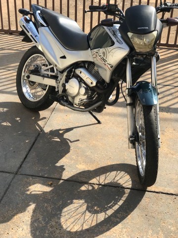 FALCON TROCO POR CARRO