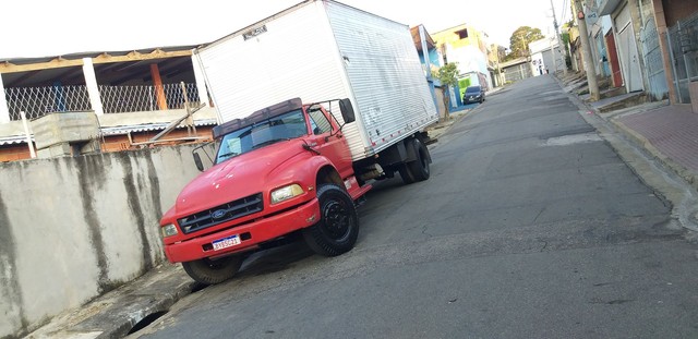 FORD SAPÃO