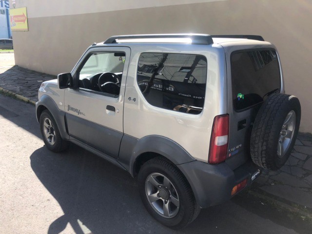 SUZUKI JIMNY 1.3 4ALL 4X4 16V GASOLINA 2P MANUAL