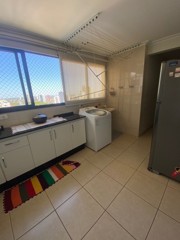 Apartamento para venda tem 243 metros quadrados com 3 suítes. EDIFÍCIO PAUL CEZANNE - Foto 15
