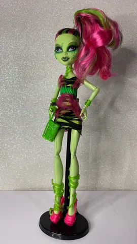 Boneca Monster High Original Venus Mcflytrap