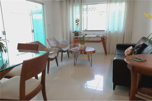 Casas em condomínio com 4 quartos para alugar em Vargem Grande no Rio de  Janeiro