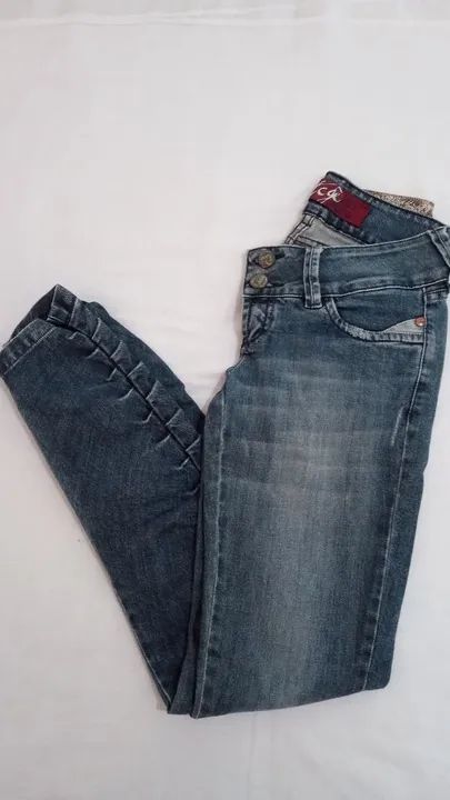 Roupas Tam. 36. Todas por 90,00