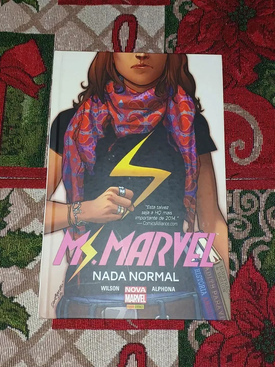 HQ Ms. Marvel - Nada Normal - Nova Marvel