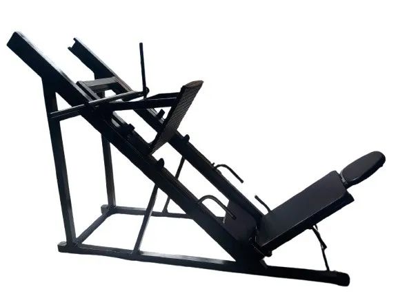 Leg Press 45º estúdios e residências suporta 300 kg Novo ! Promoção ! Levere 2.700,00