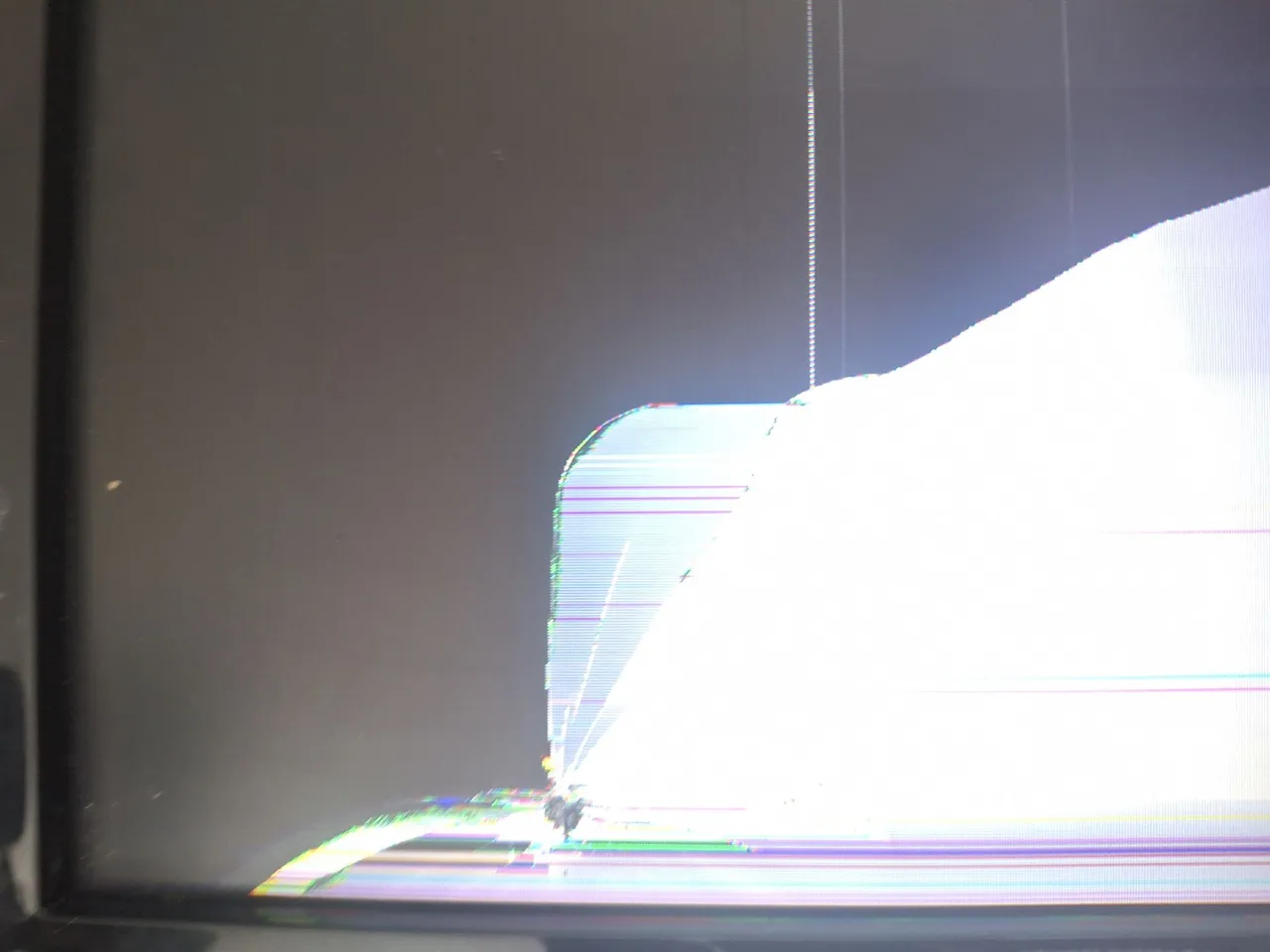 Monitor LCD com defeito - barato!