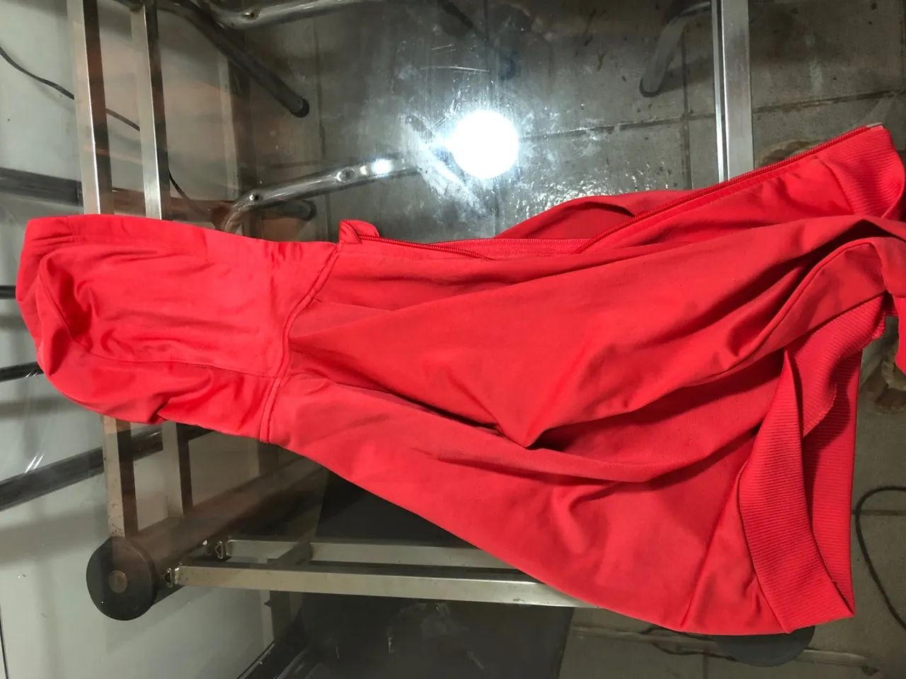 Casaco de Moletom Vermelho com Capuz - Foto 4