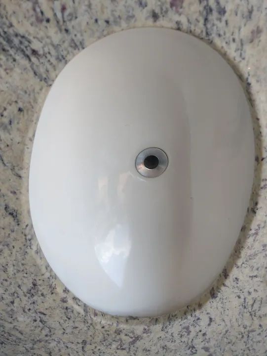 Pia de granito de banheiro em ótimo estado  - Foto 3