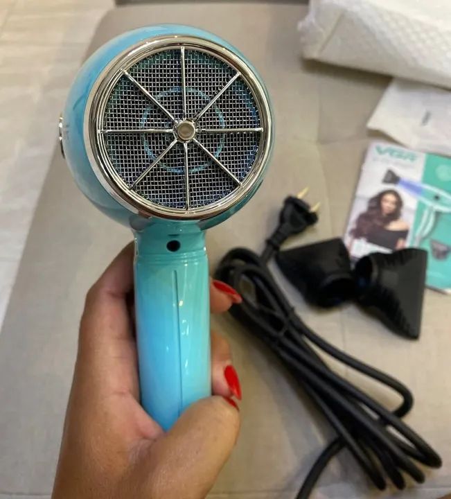 VGR Secador De Cabelo Profissional/Alta Potência/2400w /Frio e Quente/3 velocidades - Foto 3