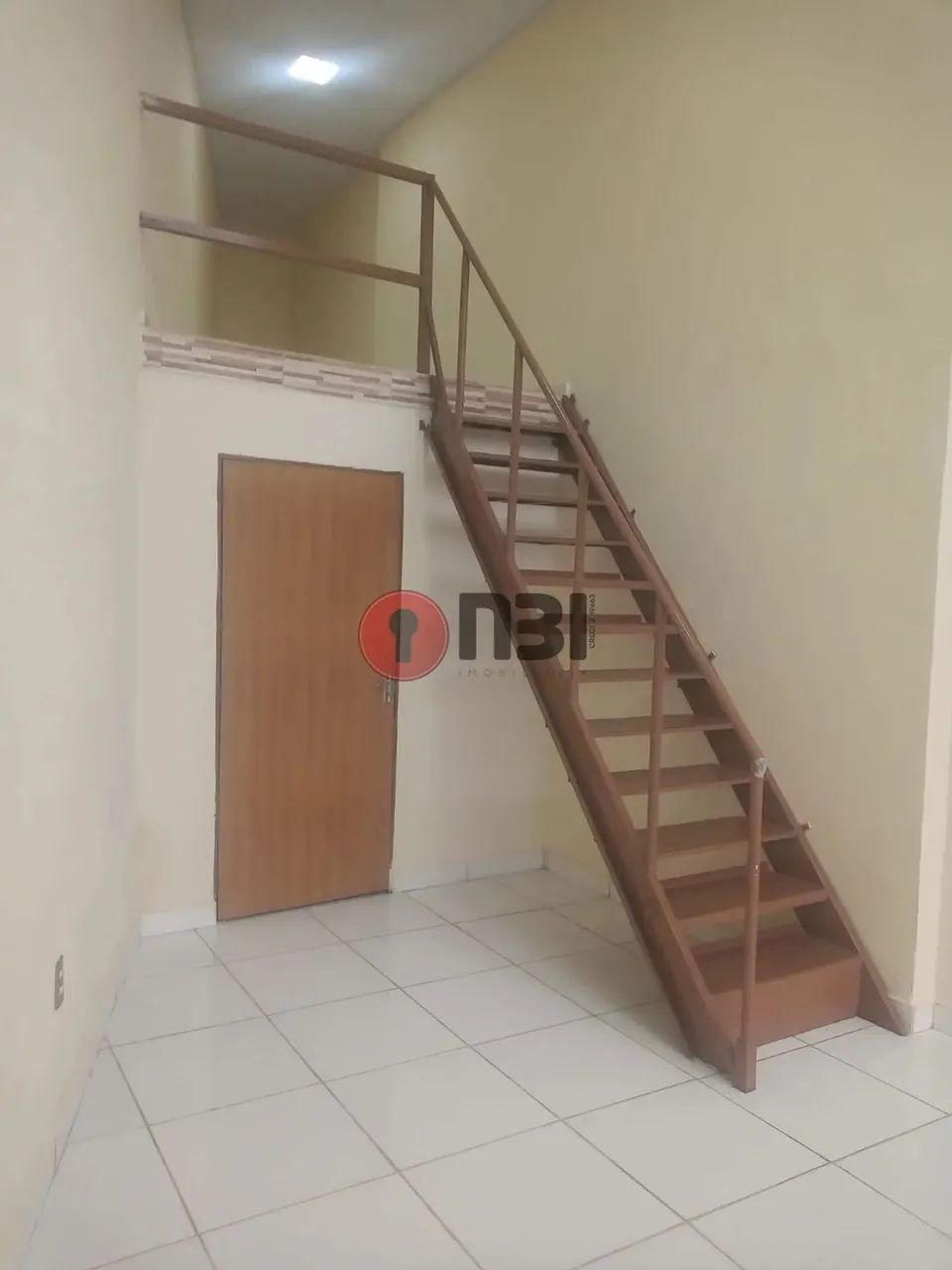 Salão comercial para locação no Boa Vista-mezanino-amplo espaço-banheiro PCD - Foto 2