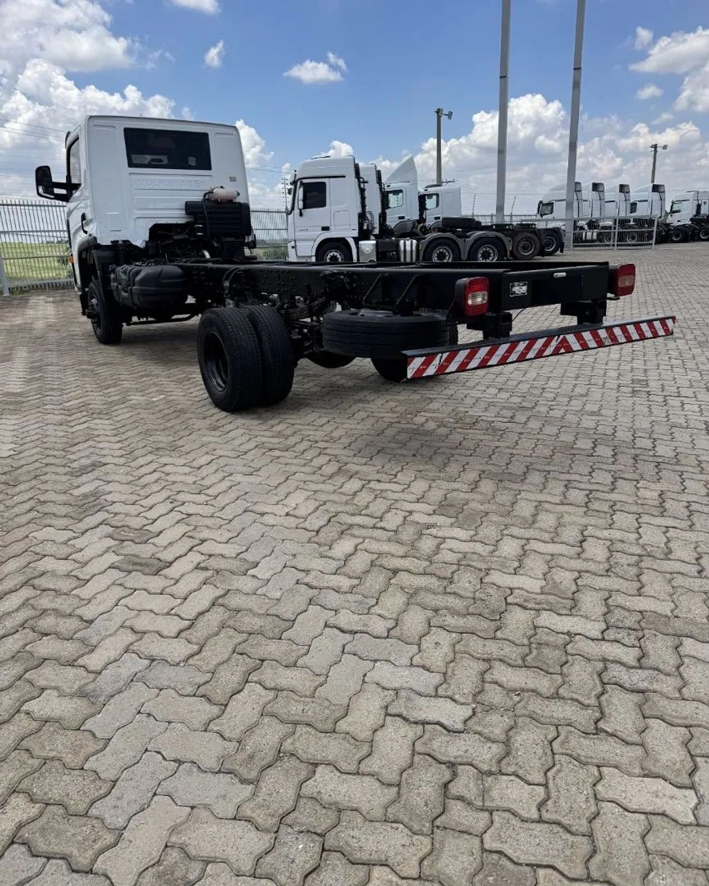 Volkswagen Delivery 11.180  2022 - Foto 4