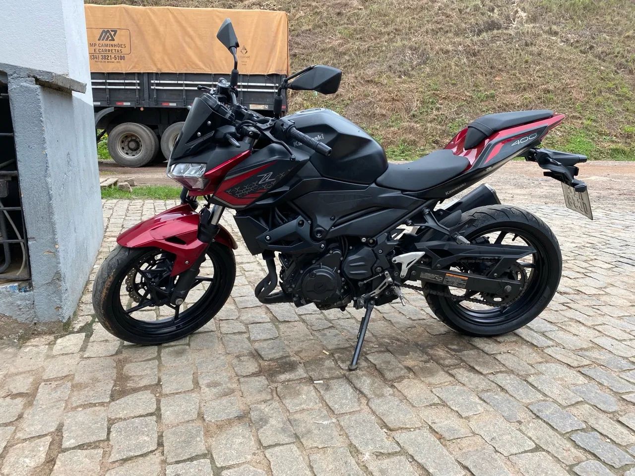 Kawasaki Z400
