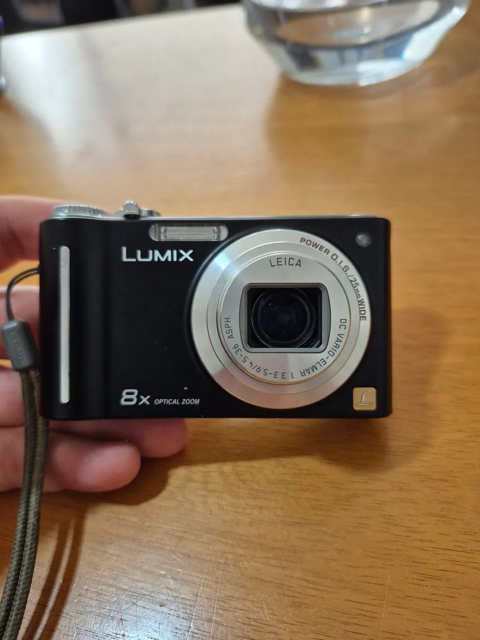 Câmera Digital Vintage Panasonic Lumix DMC-ZX1 (2009) - Zoom Leica