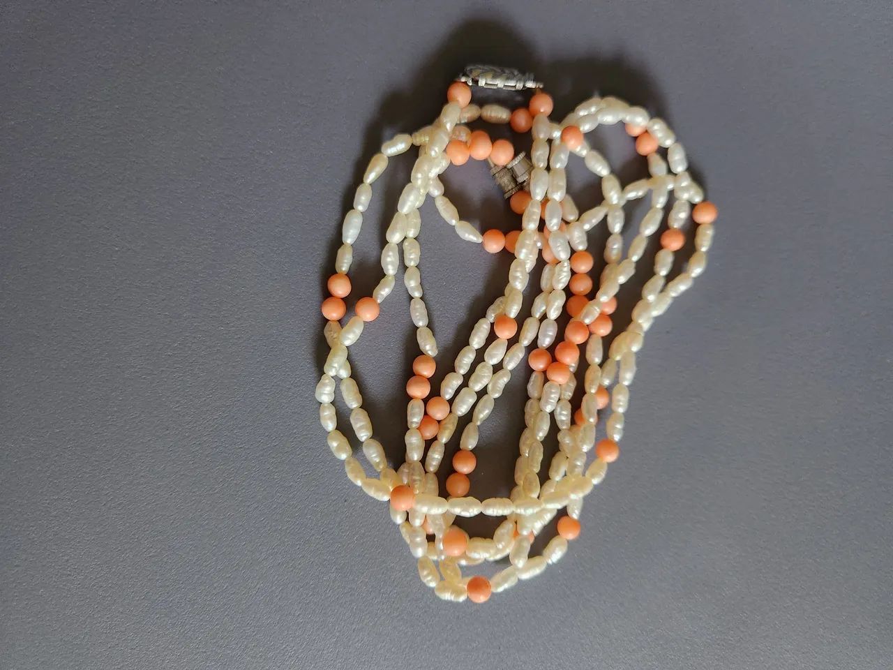 Colares pérolas barrocas