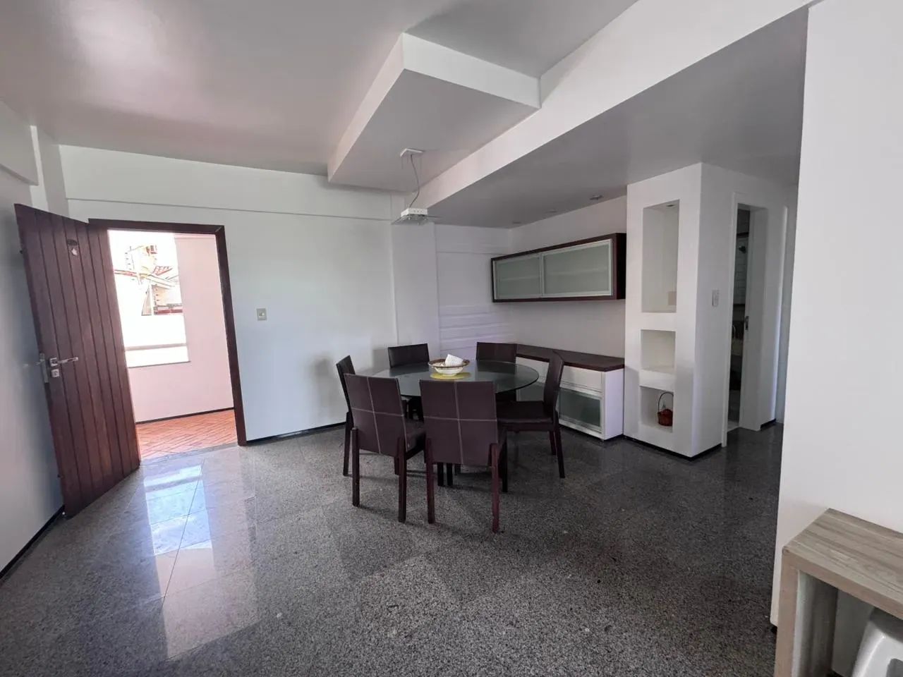 Alugo um apto no Olho DÁgua - mobiliado - Foto 10