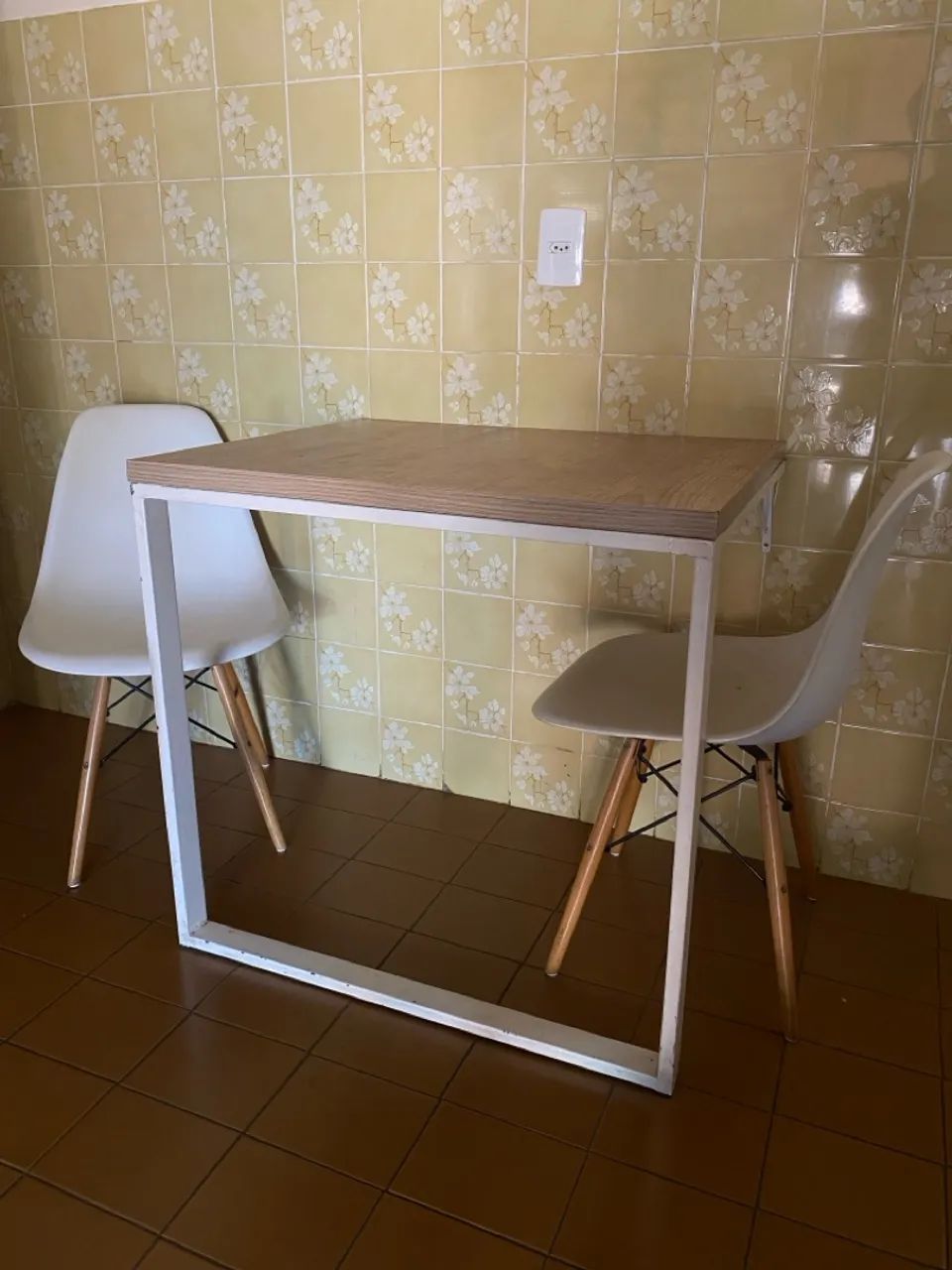 Mesa de jantar em L
