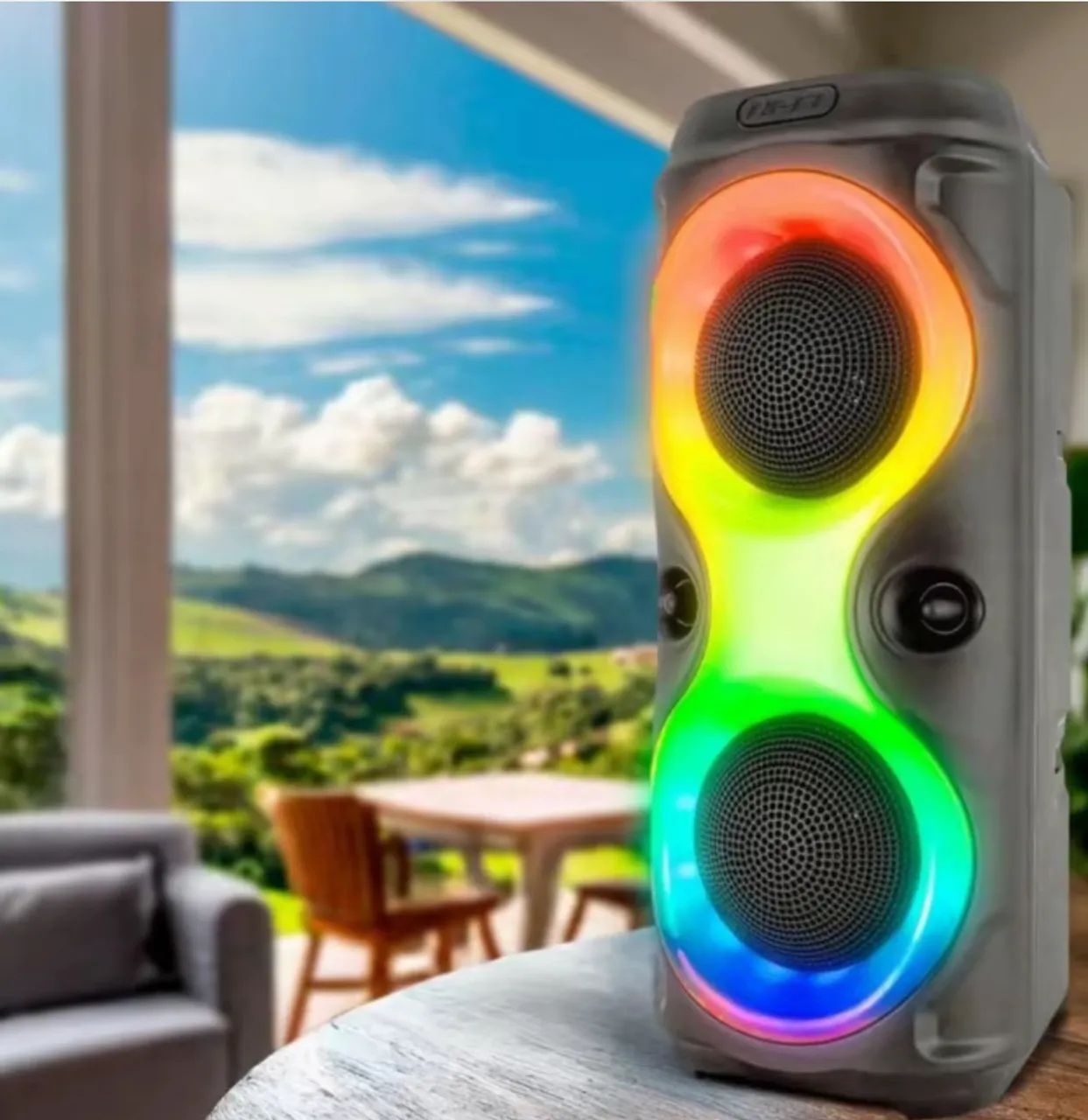 Caixa De Som Bluetooth Portátil RGB Bluetooth/USB/FM/TWS/