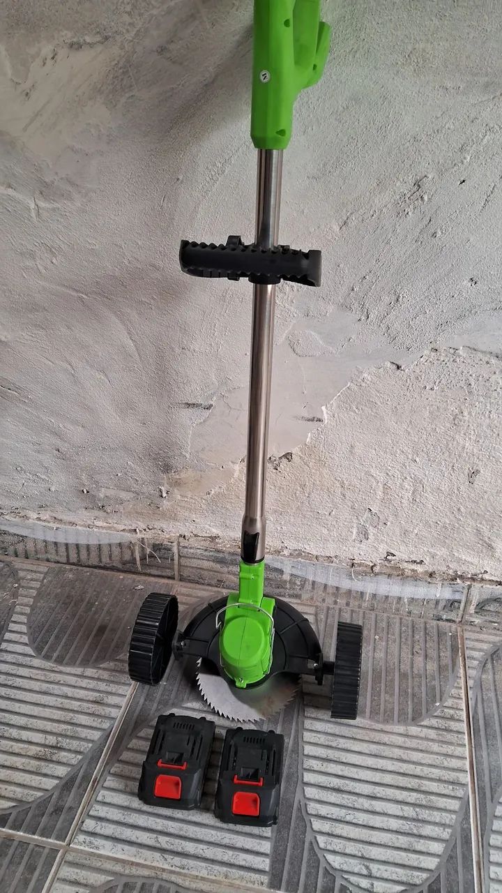 Roçadeira Elétrica Bivolt R$ 270
